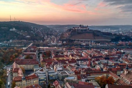 Discover Würzburg’s Finest Castles & Palaces – Same-Day Private Tour