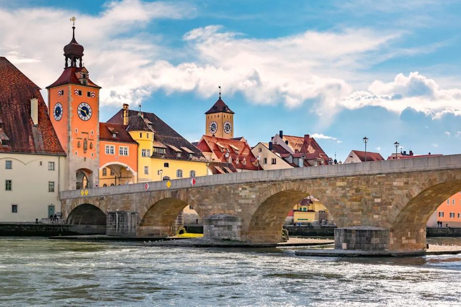 Regensburg tours by locals - Regensburg private walking tour - Regensburg guided tour by Reimagine Tours®  Wuerzburg Germany The Romantic Road Regensburg , Germany and Europe - Regensburg tour guides - get your guide Regensburg